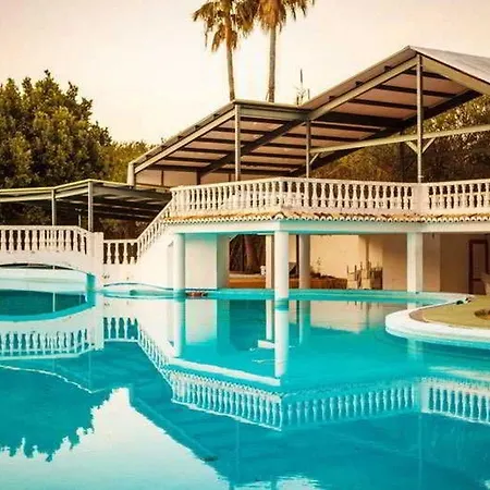 Hotel Tu&me - Adults Only 3*
